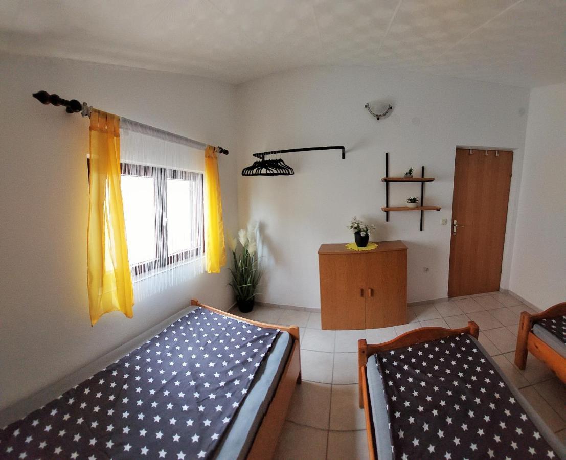 Apartments Maltasic Вир Екстериор снимка