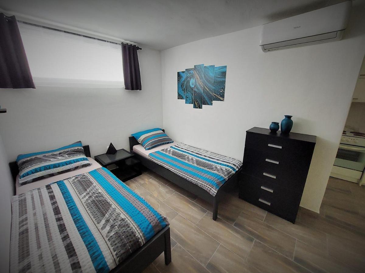 Apartments Maltasic Вир Екстериор снимка