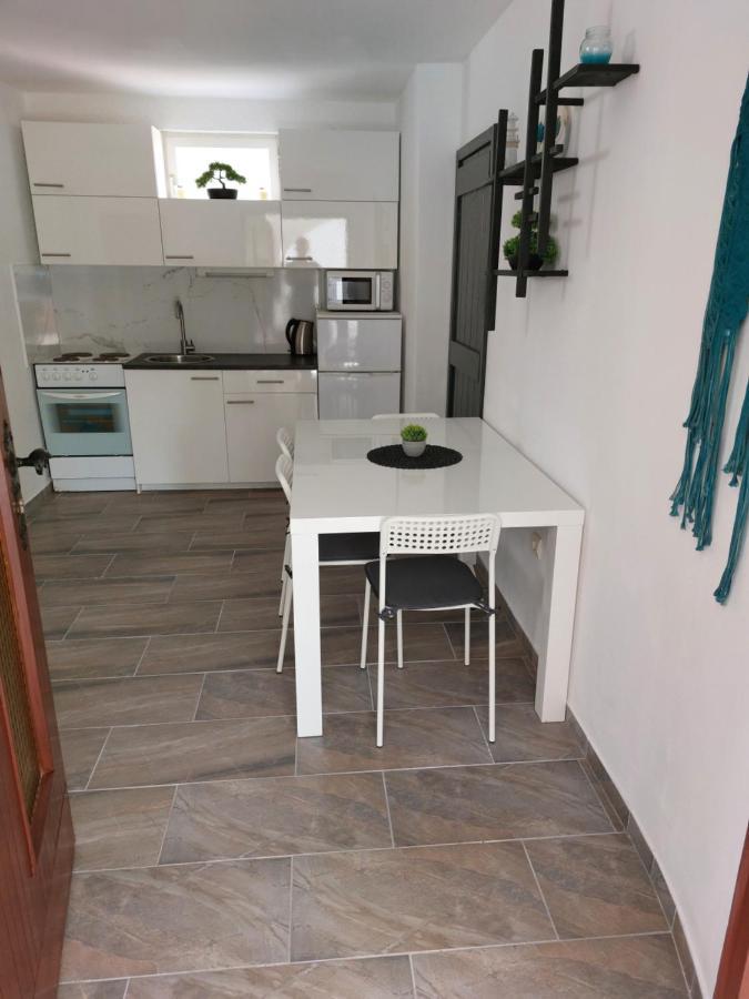 Apartments Maltasic Вир Екстериор снимка