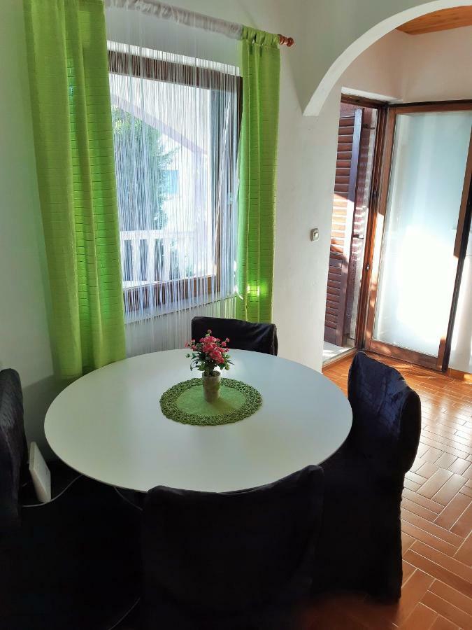 Apartments Maltasic Вир Екстериор снимка